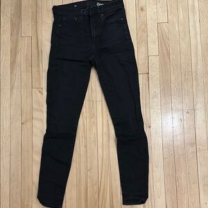 Gap med-high waisted skinny Black Jeans